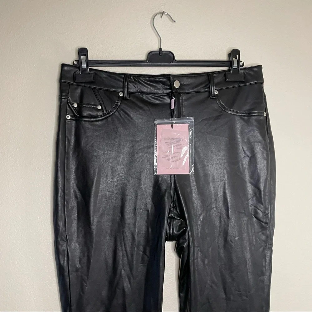 Avec Les Filles Faux Leather Pants - Picture 7 of 9